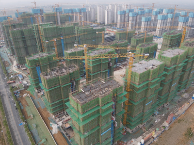 防疫施工“兩手抓”，重點工程建設“不打烊”——房屋建設工程施工的堅實步伐